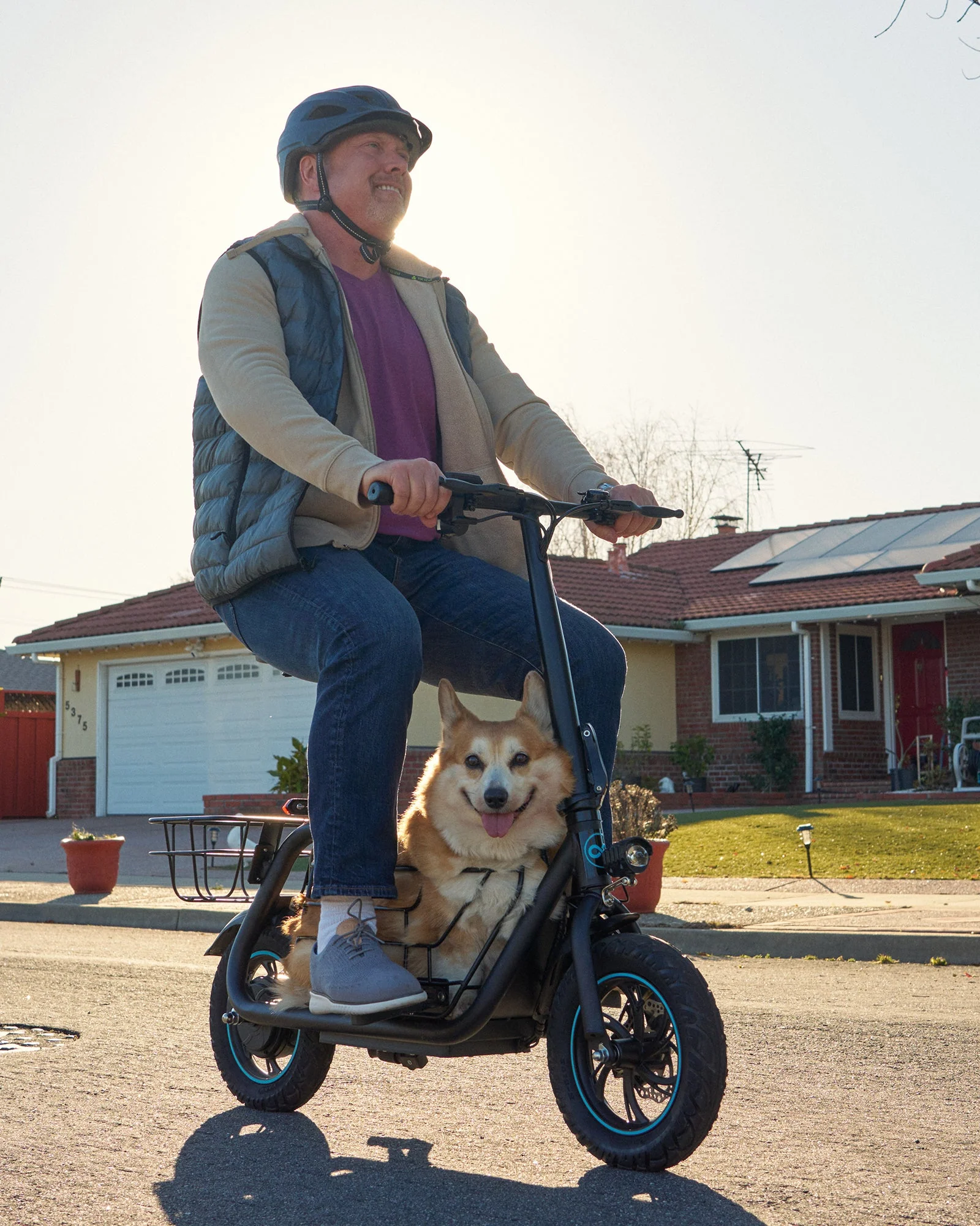 Gyroor C1S Electric Scooter 800W – Front & Rear Baskets - Image 13